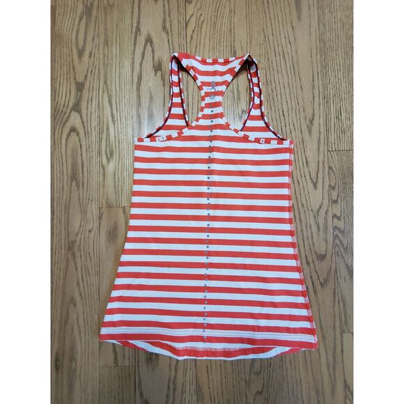 lululemon Womens 4 Cool Racer Back Waldo Stripes Sea Wheeze RARE Unicorn EUC - Picture 2 of 4